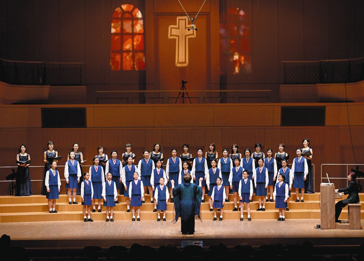 4年ぶりに歌うクリスマスの旋律 中区少年少女合唱団公演：中日新聞Web