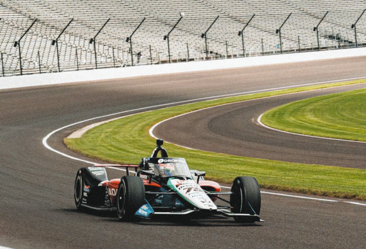 佐藤琢磨、SAF1ピットシャツ、佐藤琢磨さん本人着用 F1を去った佐藤琢磨の現在 インディ500で奇跡の2勝目、進化は止まら