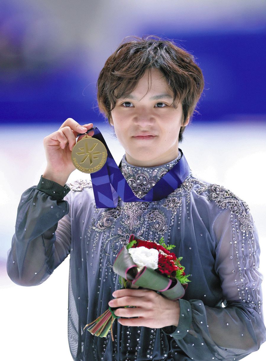 宇野昌磨が後半にリカバリーして優勝「焦ることなく落ち着いて」 2位と