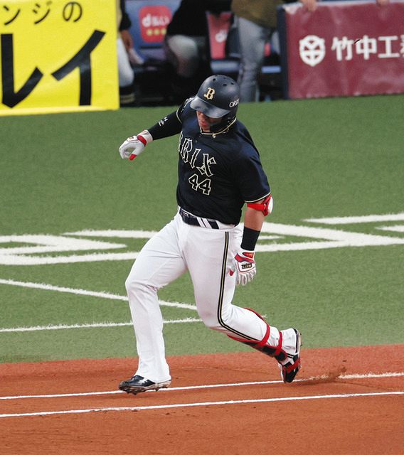 オリックス頓宮裕真「右ハムストリングスの筋損傷」と診断 6日韓国戦で