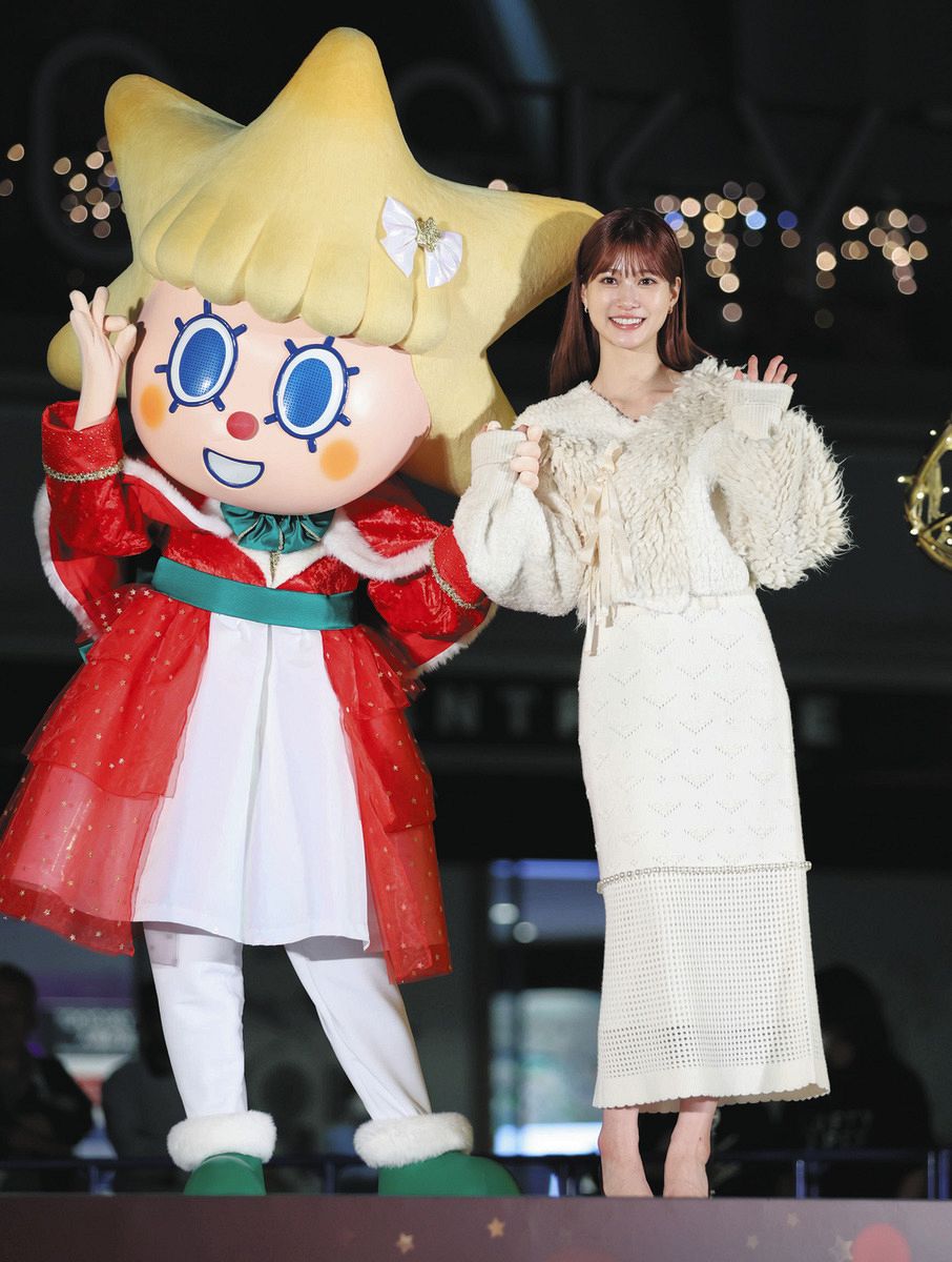 ◇めるる、生見愛瑠きらびやかイルミネーションに笑顔【写真いろいろ