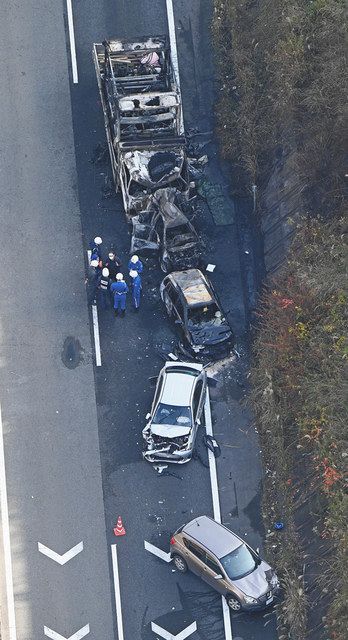 西富士道路で６台絡む事故 過失致死疑い男逮捕 中日新聞しずおかweb