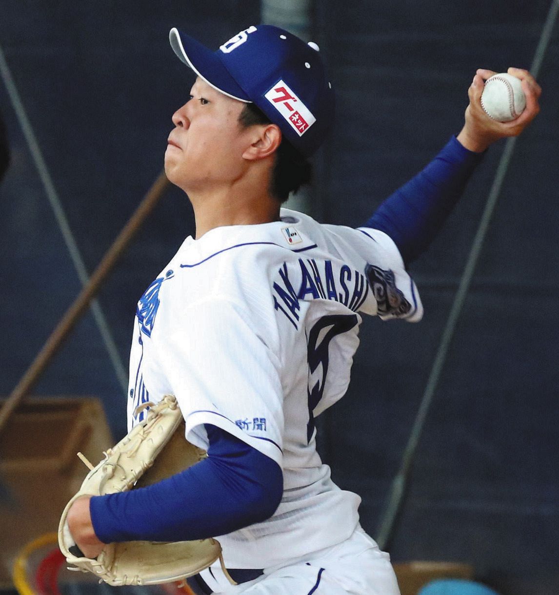 中日】最速は148キロ ドラ1・高橋宏斗が中1日でブルペン 初めて捕手