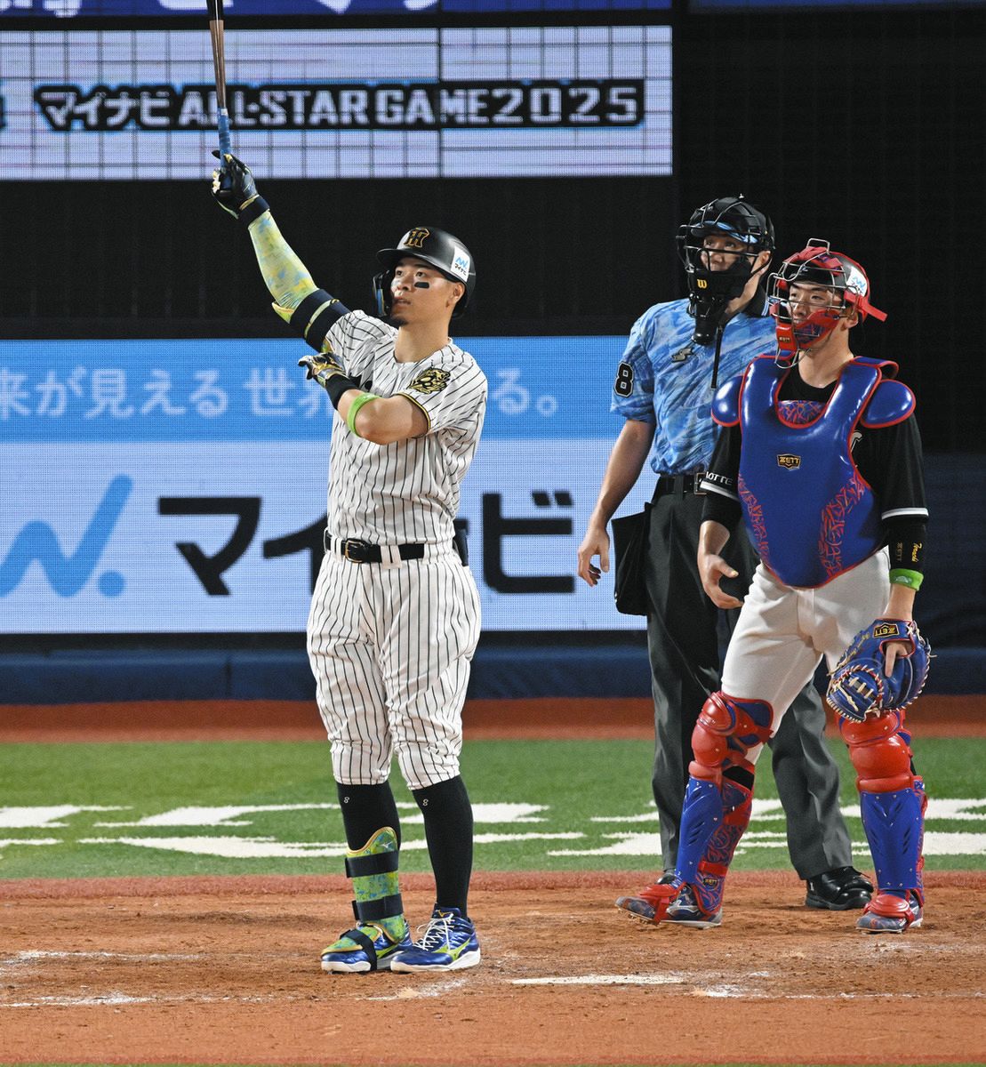 完全未開封』佐藤輝明選手 オールスターゲーム初本塁打記念 直筆