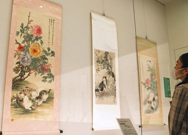 長寿願う「ネコ×チョウ」の中国画展 東近江「観峰館」：中日新聞Web