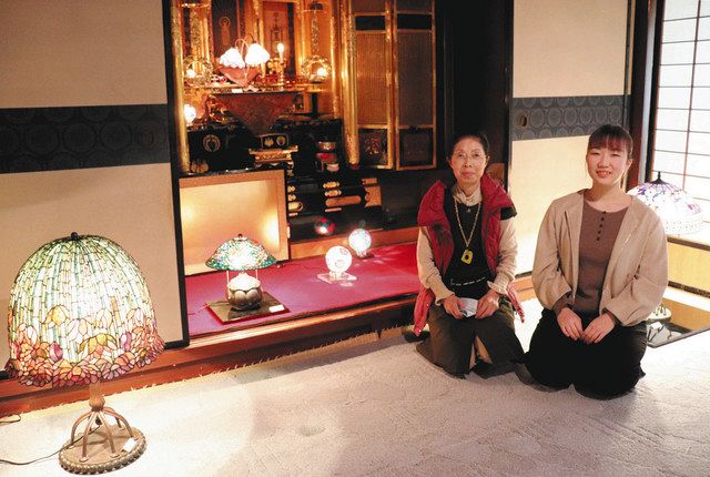 表情豊か ステンドグラス 加賀の林さん 生家の古民家で展示：北陸中日