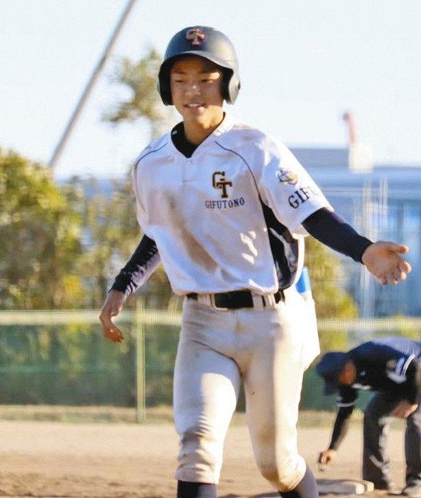 エース柴田投手の投球に「えぐーい」 県岐阜商の戦い支えた東濃出身の3