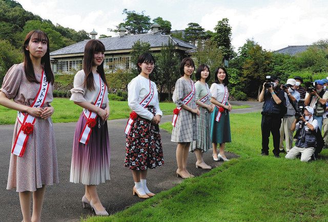 密 回避努めフォトメイツ写す 犬山 明治村で撮影会 中日新聞web