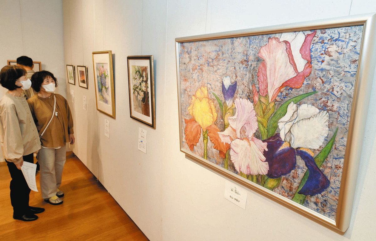 ハイレベルな水彩画や日本画 可児で「郷土絵画愛好会」作品展：中日新聞Web