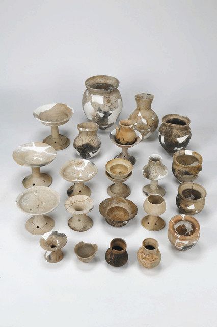 七尾の木造坐像と金沢の遺跡出土品 県指定有形文化財に承認：北陸中日