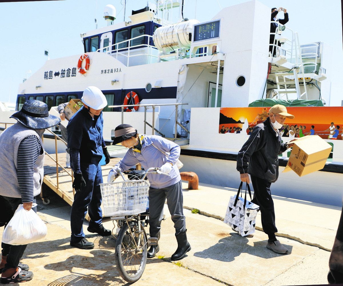 石川】舳倉島船再開 平日1往復に 半年ぶり運航 週3から拡大 復興進展 