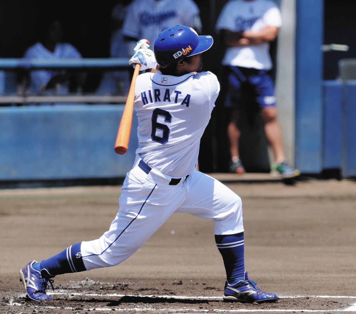 中日2軍】平田良介が先制の1号3ラン！ 第1打席さっそく快音：中日スポーツ・東京中日スポーツ