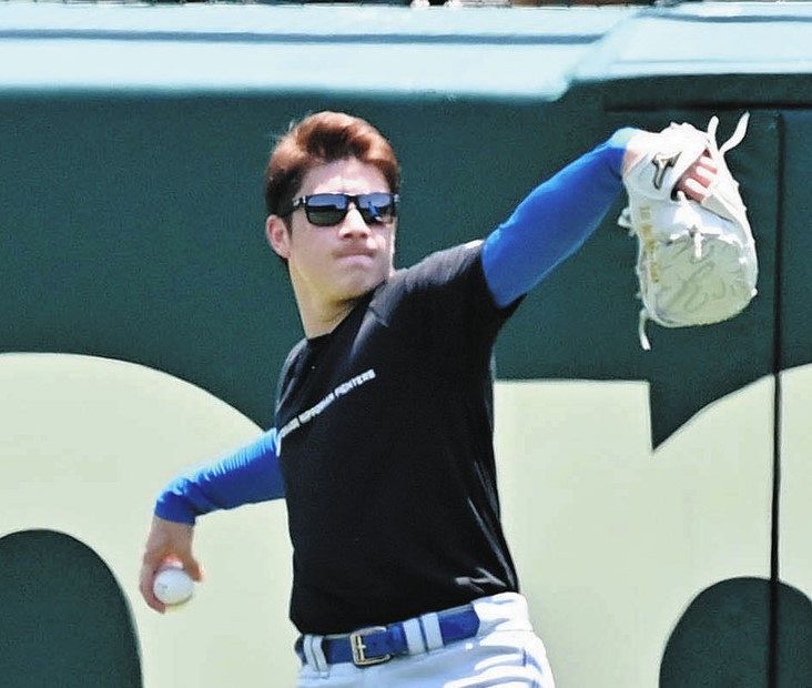 吉田輝星が 侍ポーズ 解禁示唆 せっかく満員の甲子園なので 気になる天気 嫌です 晴らしてください 日本ハム 中日スポーツ 東京中日スポーツ