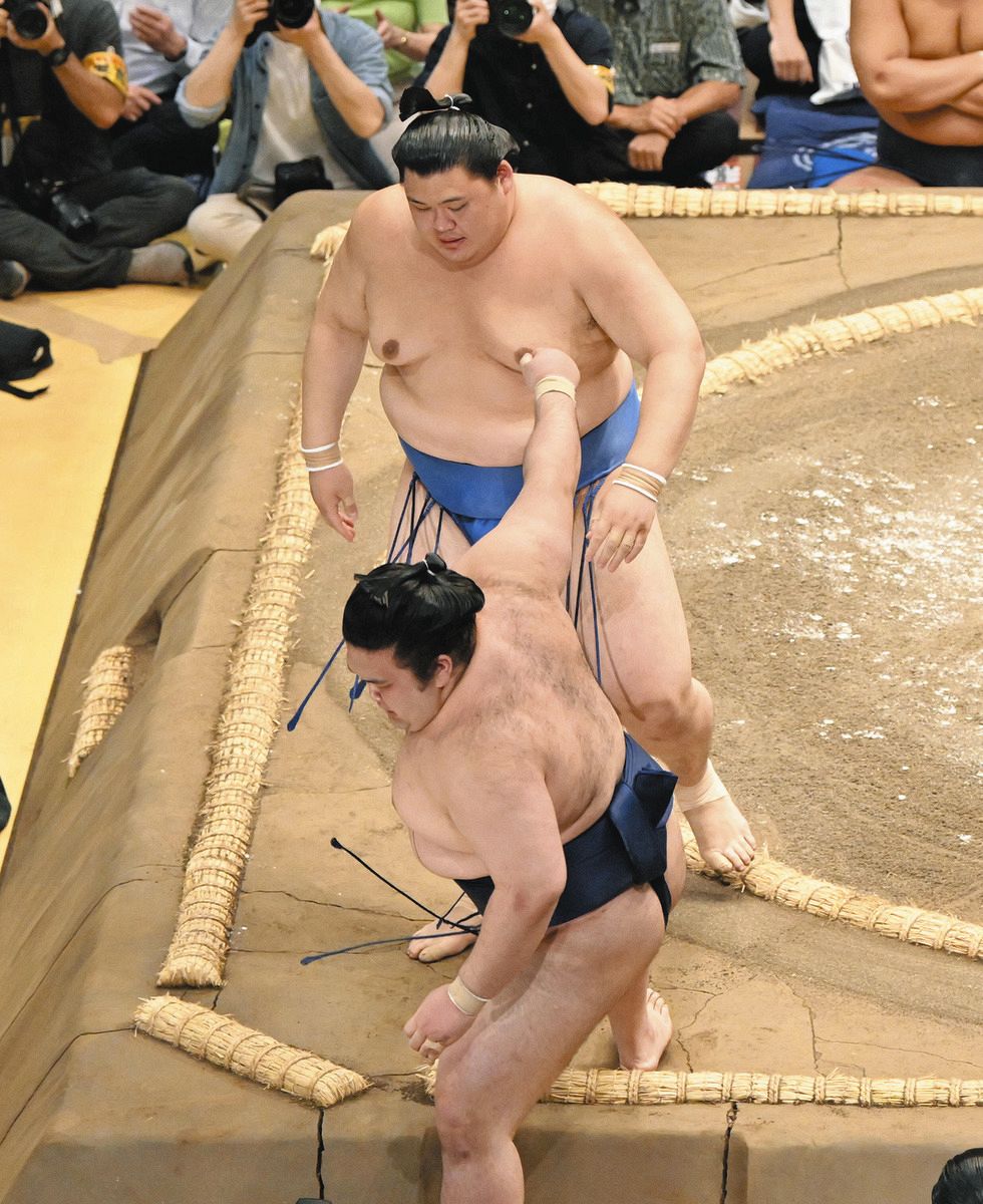 大の里、三役以上でただ一人全勝を守る 平常心を強調「目の前の