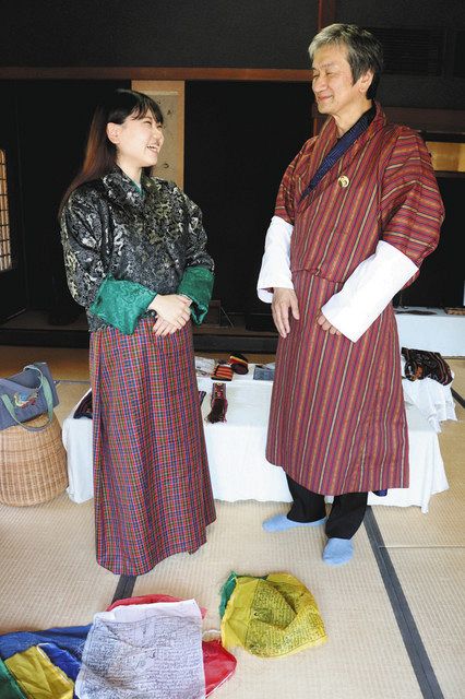 エスニックブータン　アンティーク　民族衣装　キラ　ウール