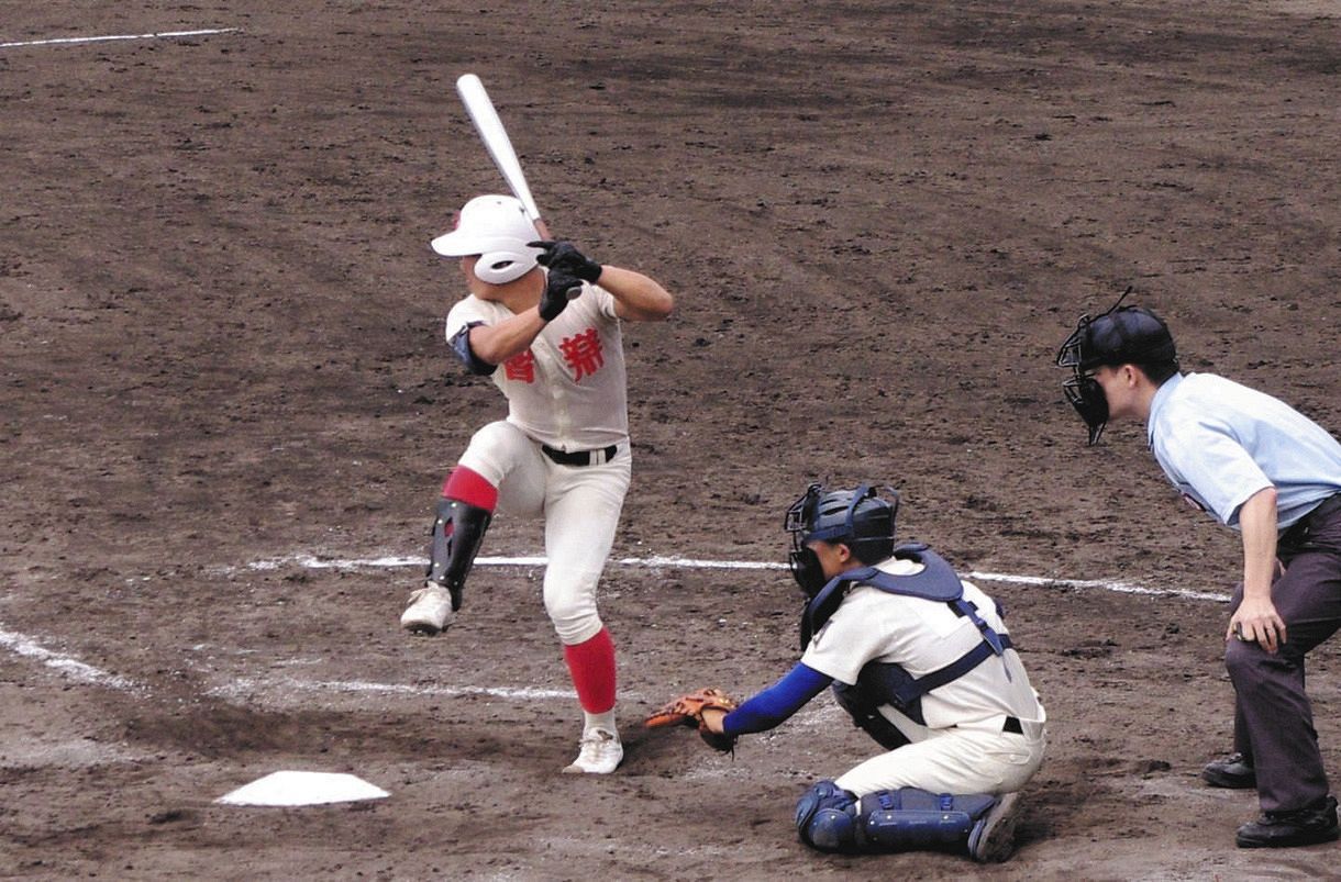 プロ注目の智弁学園 前川 勝ち越し打で決勝進出に貢献 オリックス 吉田正尚タイプ 中日スカウトはパワーにほれ込む 春季高校野球 奈良 中日スポーツ 東京中日スポーツ