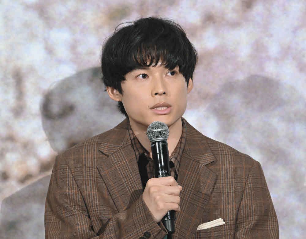 松村北斗が舞台あいさつ、初の映画単独主演「秒速5センチメートル 松村北斗が舞台あいさつ、初の映画単独主演「秒速5センチメートル