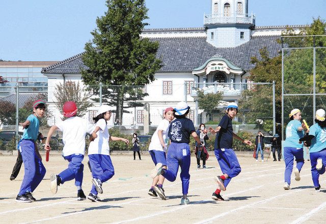 密避け運動会の代わり 学年別体育参観 松本 開智小 中日新聞web