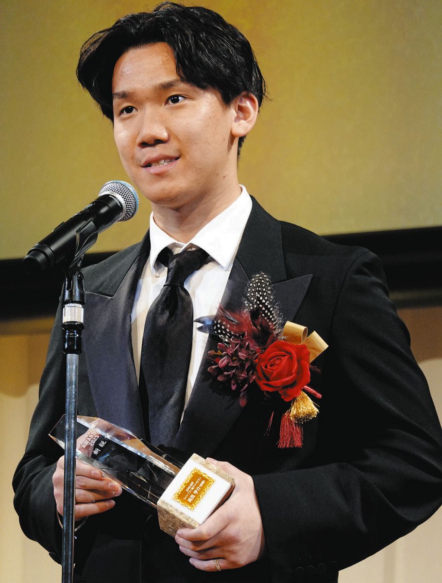 前WBAライトフライ級王者・高見亨介、新鋭賞と国内年間最高試合賞の