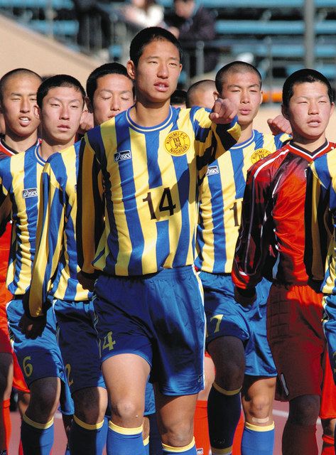 怪物が生まれた日＞（2）試合前 「引くな」 最強に挑む 伝統の誇り