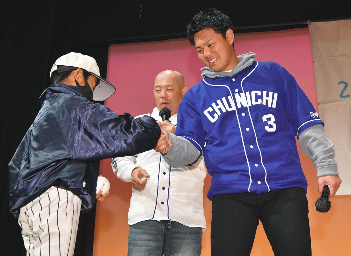 中日】高橋周平、ゴールデン・グラブ賞奪還宣言！「ゼロから頑張ります