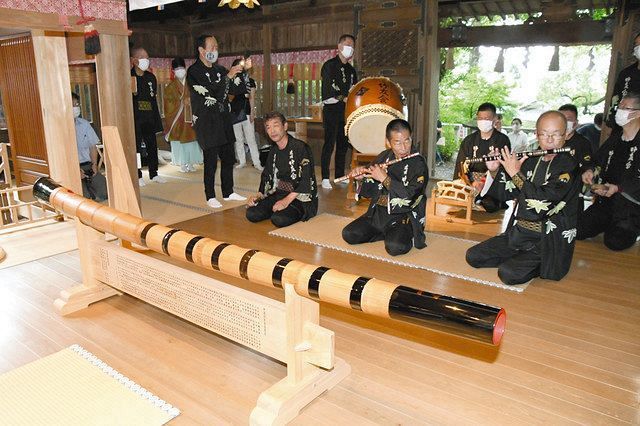 日本一の大笛」修復 掛川・事任八幡宮で奉納演奏：中日新聞しずおかWeb