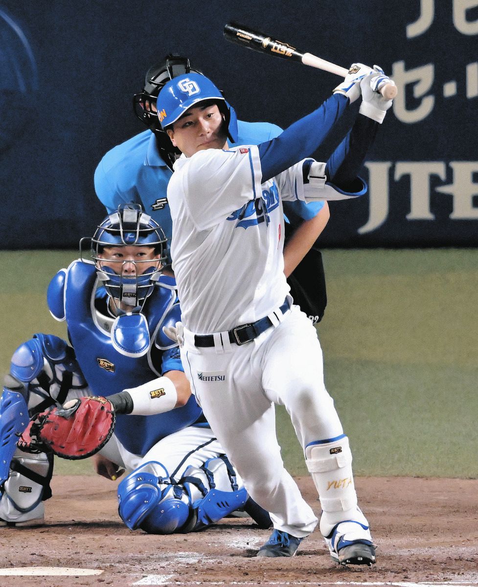 ドラゴンズクラウン賞】敢闘賞に石伊雄太、チームで最も多い先発マスク