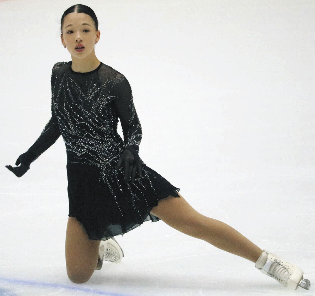 島田麻央 直筆サイン付き写真 世界女王 女子フィギュアスケート　証明書付 1枚 フィギュア・日豪二重国籍の石崎波奈がSP2位 世界ジュニア女王の
