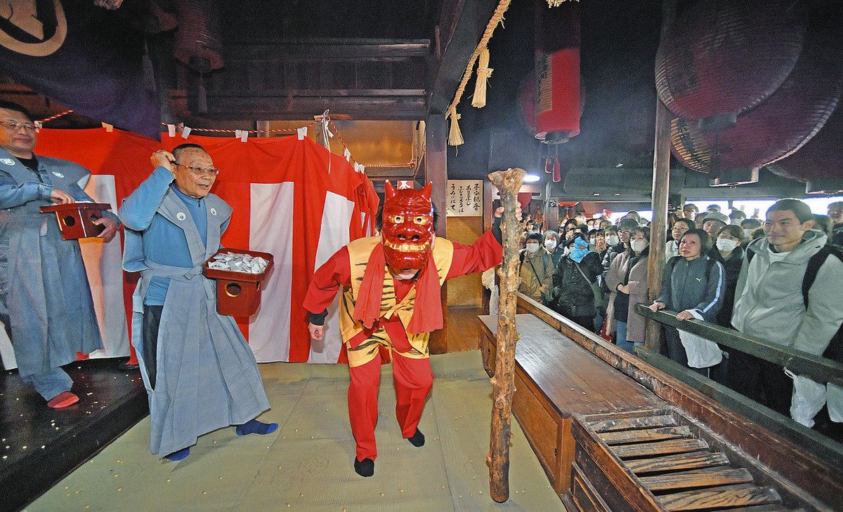 豆まき、恵方巻き、福井県内各地で節分満喫:中日新聞Web