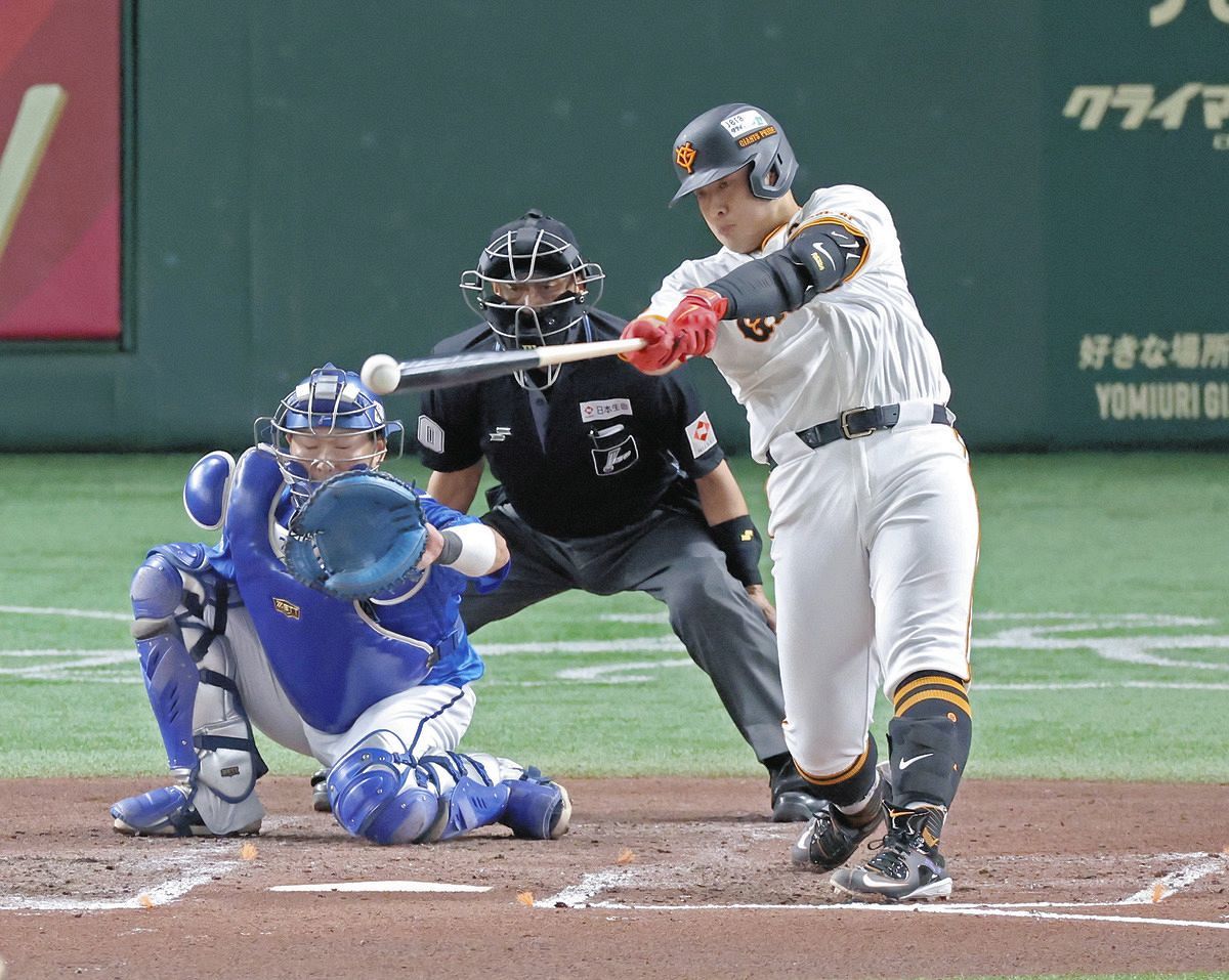 巨人がCS初得点、4番・岡本和真のタイムリーで同点 連続無得点は