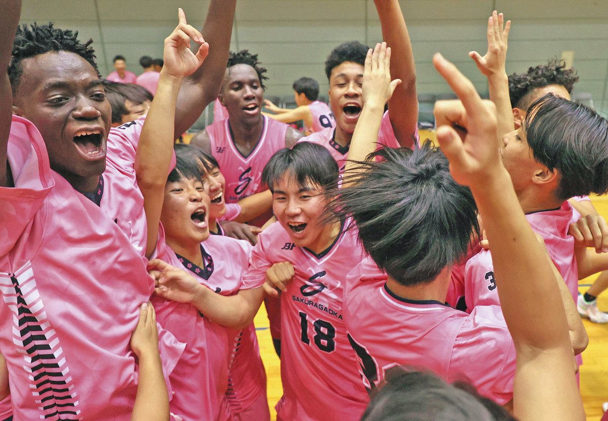 サクラ咲いた！男子・桜丘、女子・桜花学園がV 全国高校バスケ愛知県予選：中日新聞Web