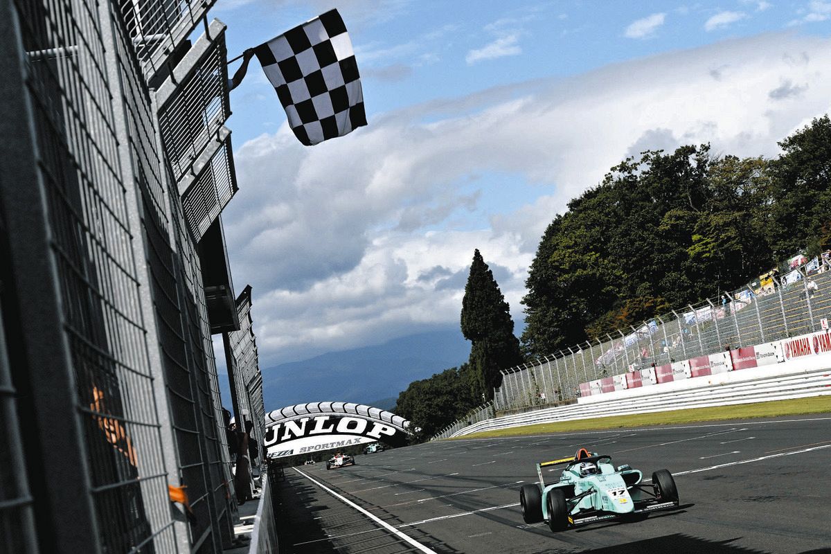 佐藤 RAIZIN SMART SWITCH : J-WAVE 81.3 FM RADIO