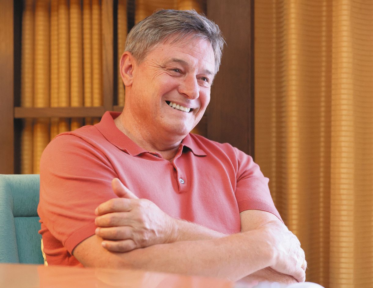 ストイコビッチさん「革靴で」再びゴール宣言 J30周年記念で5日の国立