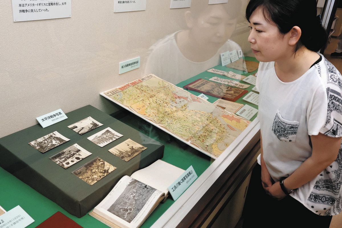 防毒マスクやレトロな品々、実物見て 松阪市歴史民俗資料館で節目の