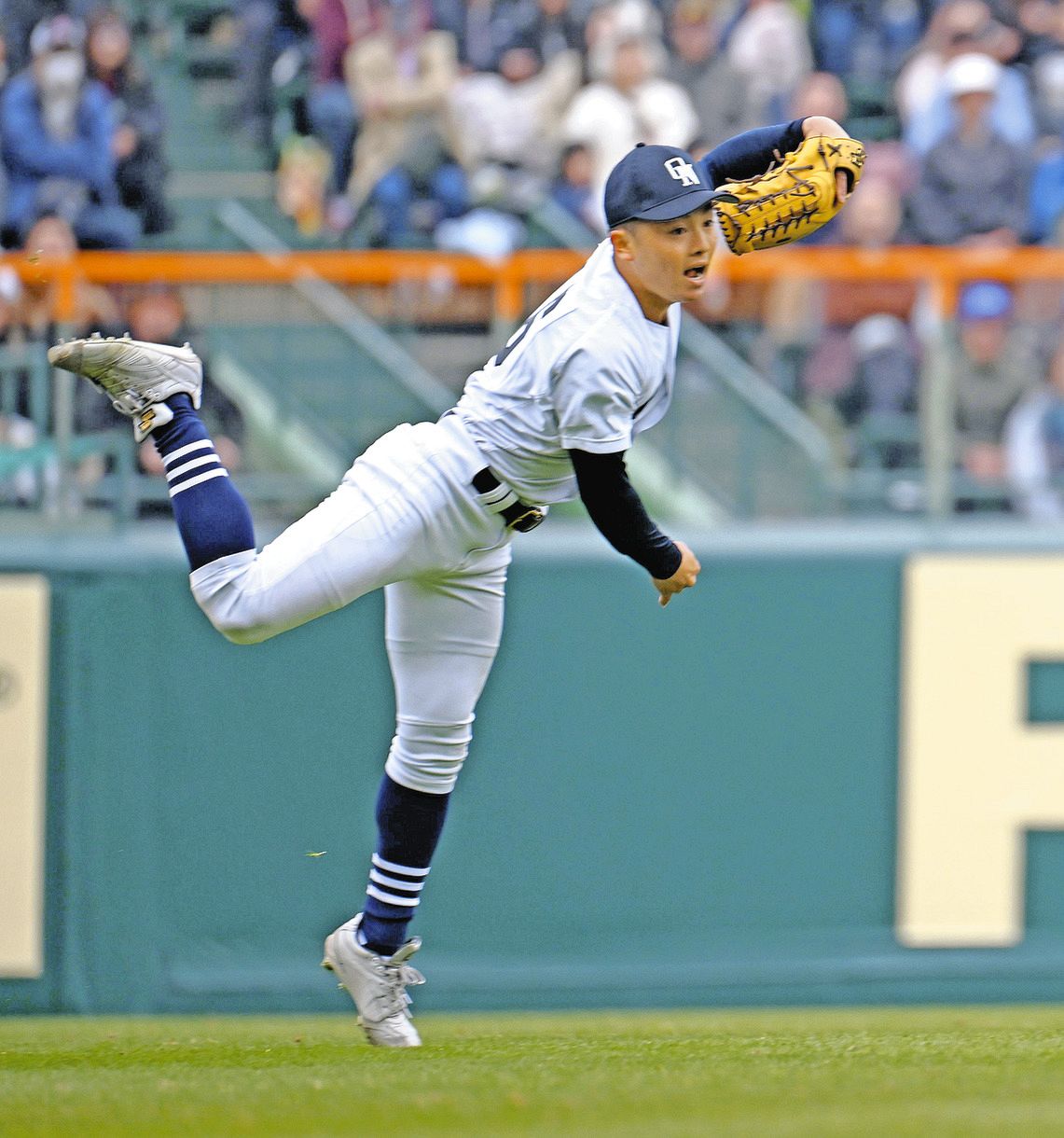 大垣日大硬式戦ユニホーム センバツ】大垣日大・松井満、“レフト”から本塁レーザービーム！8回