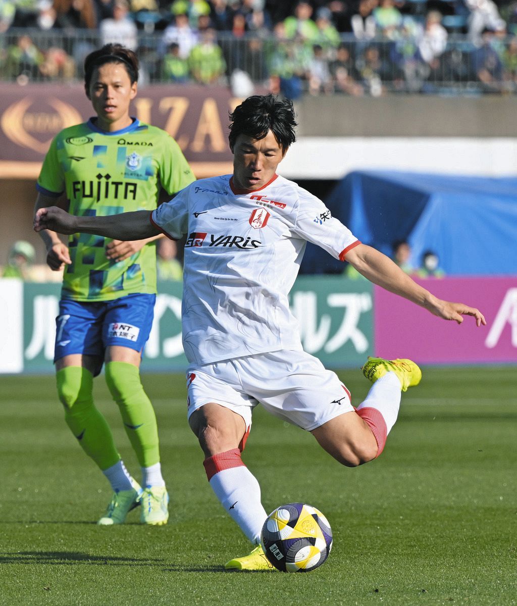 名古屋グランパス　稲垣　祥セット ◇名古屋グランパス、稲垣祥、約4年ぶりの日本代表選出(中日スポーツ