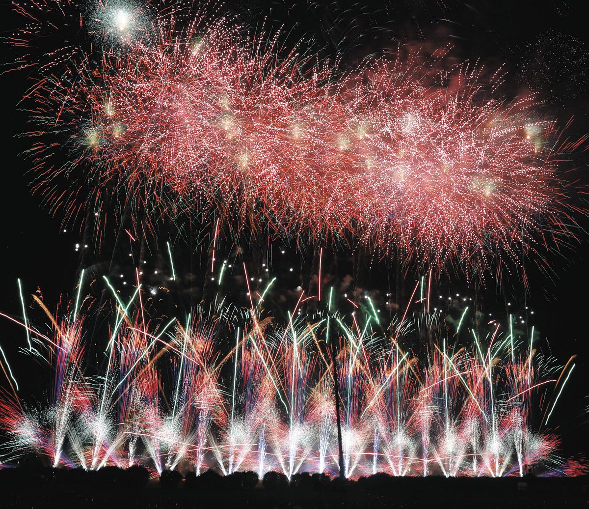 袋井の夜空を大輪彩る「遠州の花火」 火災で一部プログラムが