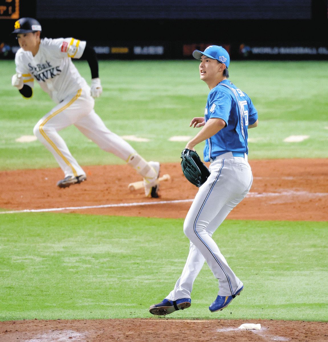 日本ハム・達孝太、5回に勝ち越し許す 紙一重のプレー続き新庄監督は