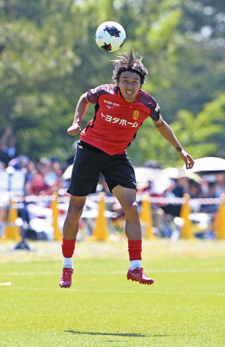 フォトギャラリー】名古屋グランパス FC東京と練習試合：中日スポーツ