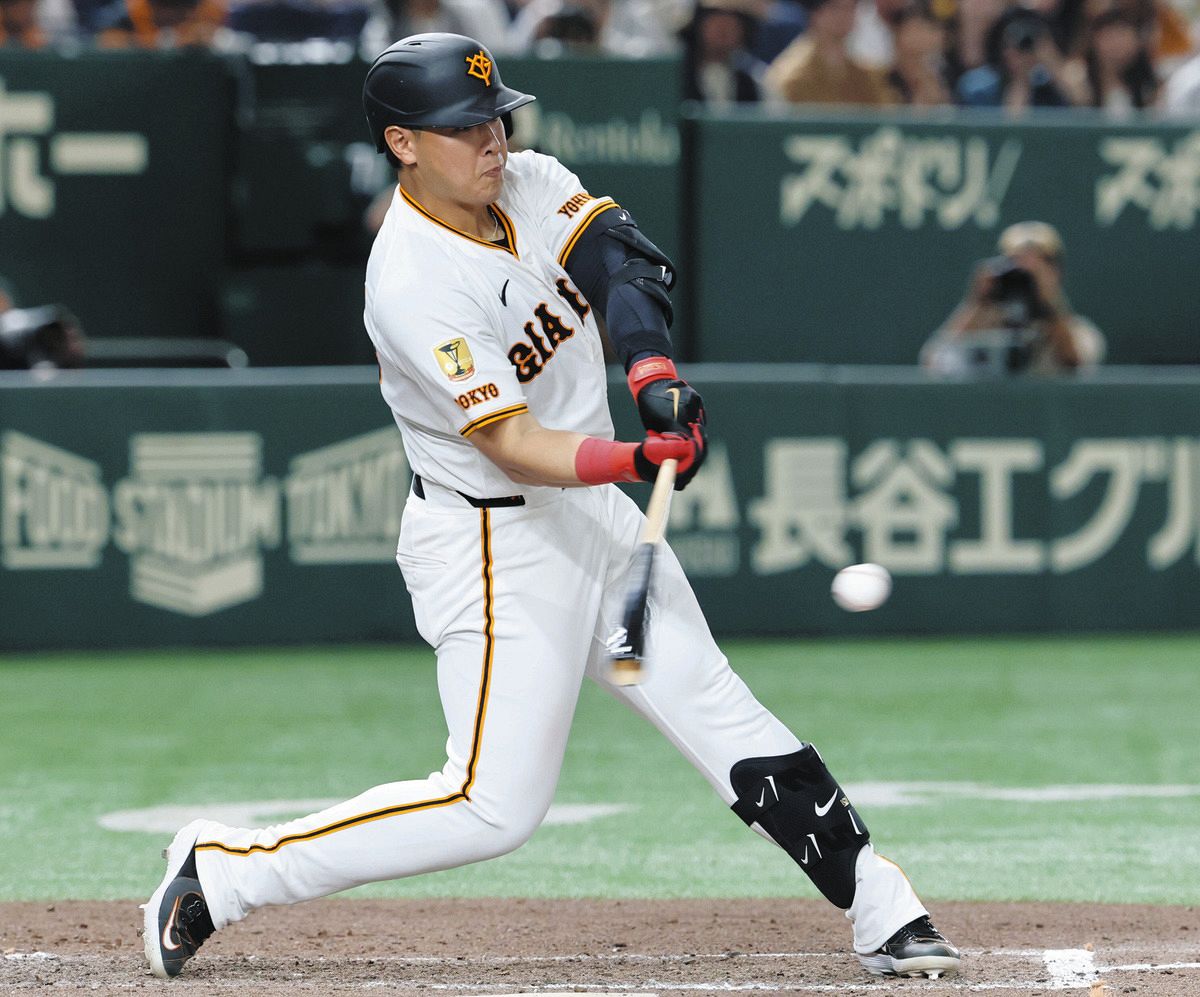 巨人・岡本和真、復帰後初ヒット 8回に阪神・石井から内野安打：中日