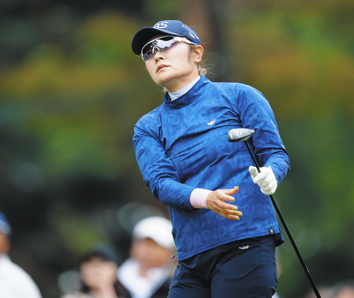 マークアンドロナ ベルベットつなぎ ベロアオールインワン ゴルフ