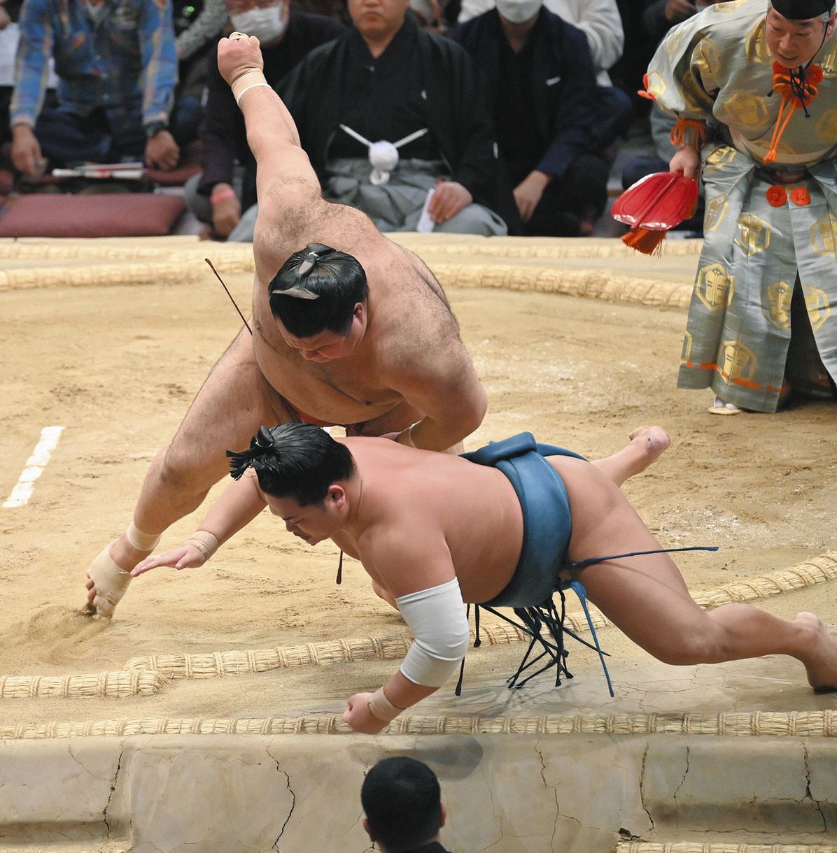 高安が錦富士との2敗対決制す「腰がしっかり落ちて相撲が取れました 