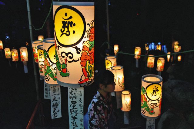 1000の灯籠に幸せ祈る 豊橋・万灯万華会：中日新聞Web