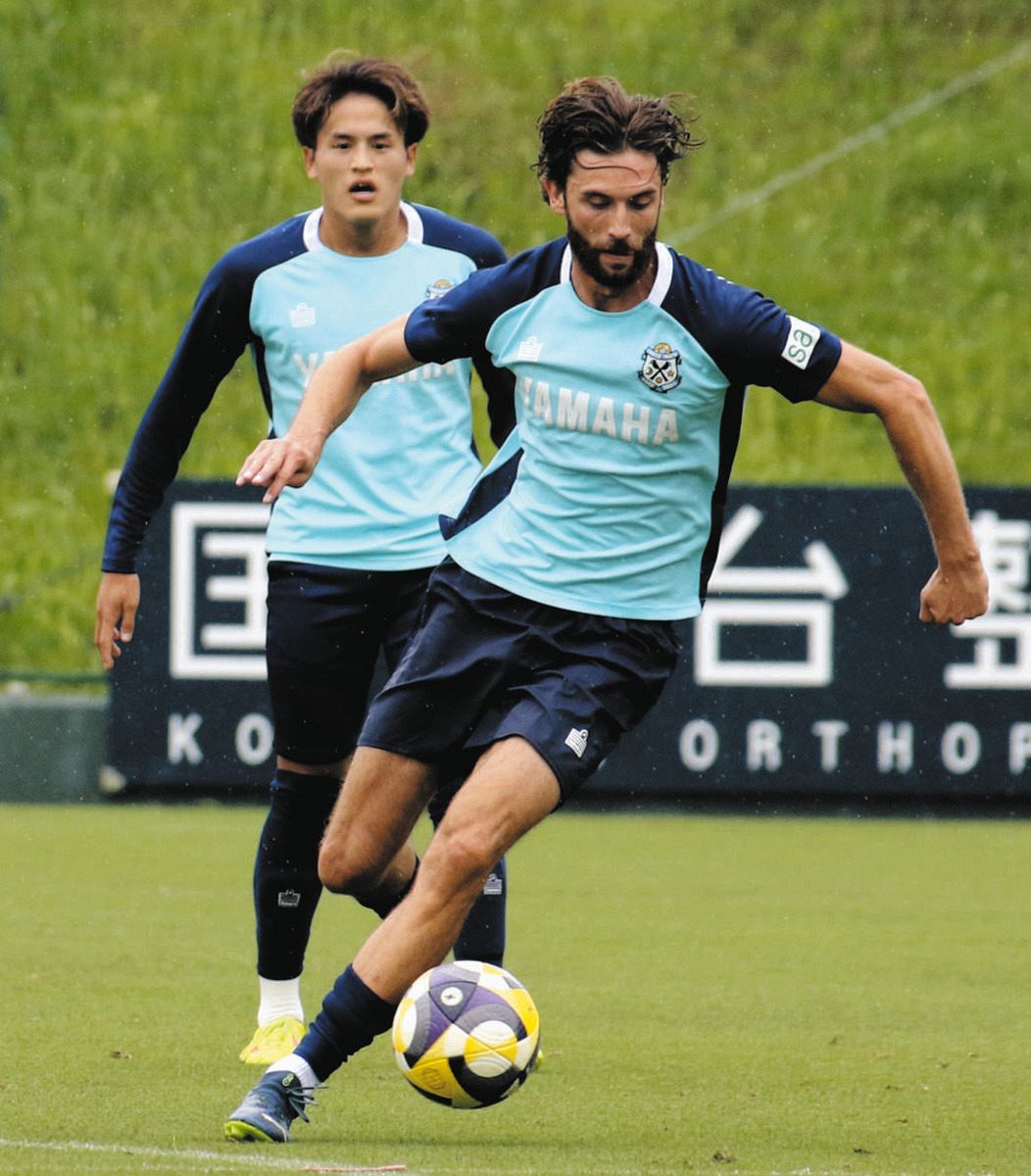 ジュビロ 外国人2選手が合流：中日新聞しずおかWeb