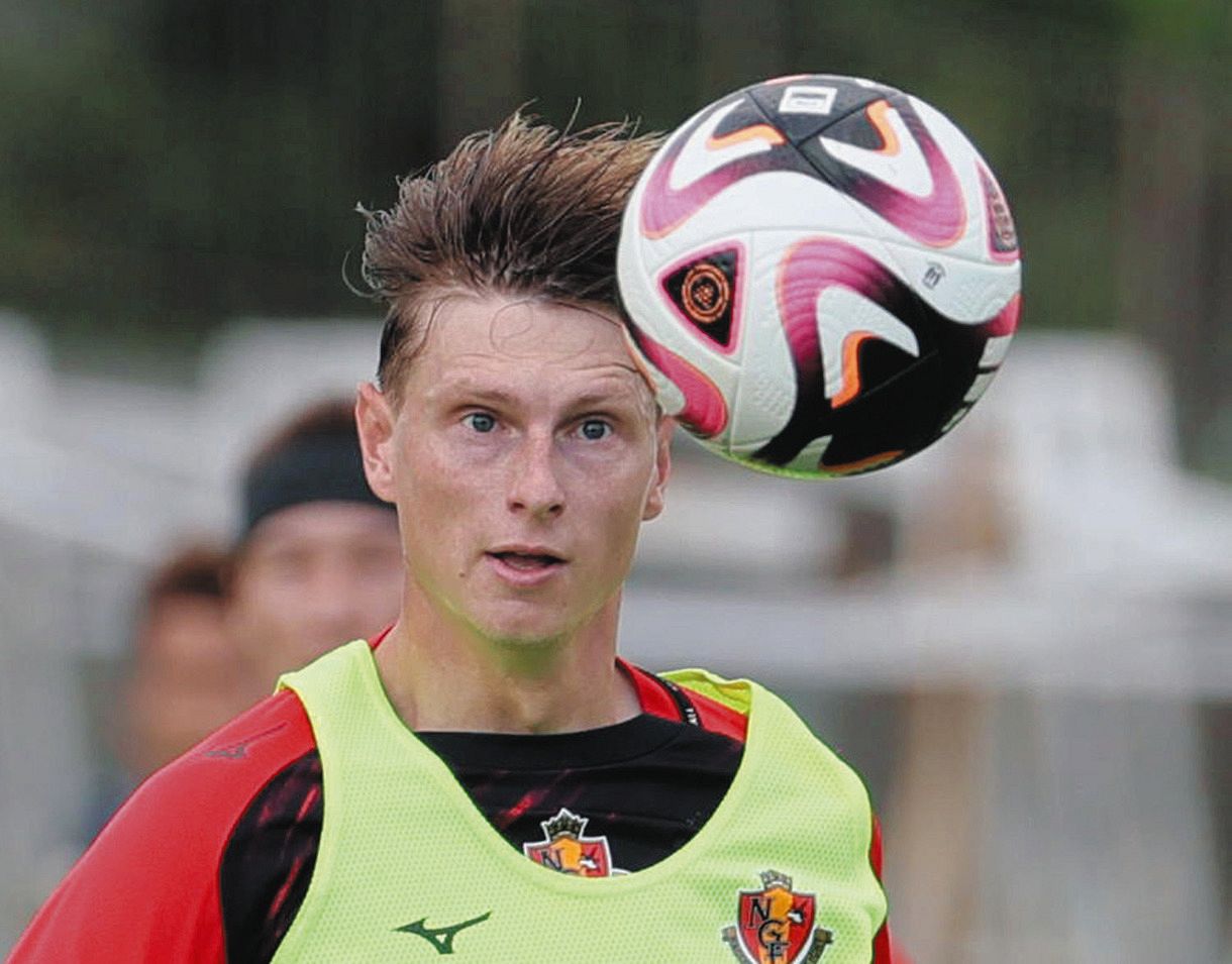 グランパス・ユンカーにズバリ聞く…なぜ自主練習しない？ 昨季のチーム