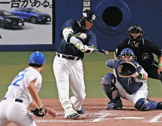 ヤクルト　村上宗隆　バット削りくず入り 必勝祈願　お守り ヤクルト 村上宗隆 バット削りくず入り 必勝祈願 お守り