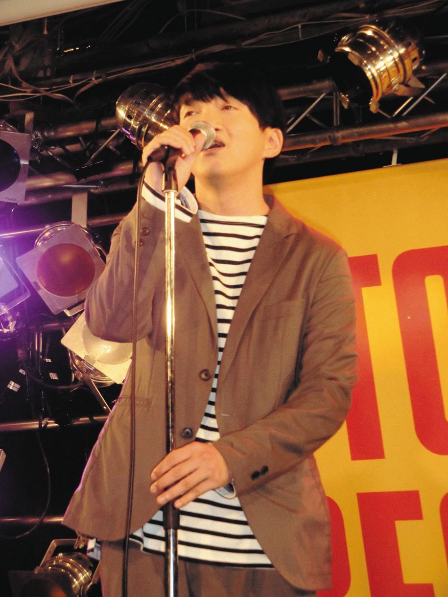 パーパー ほしのディスコ 歌手デビューイベントでハイトーンボイスを披露 目標は紅白 中日スポーツ 東京中日スポーツ