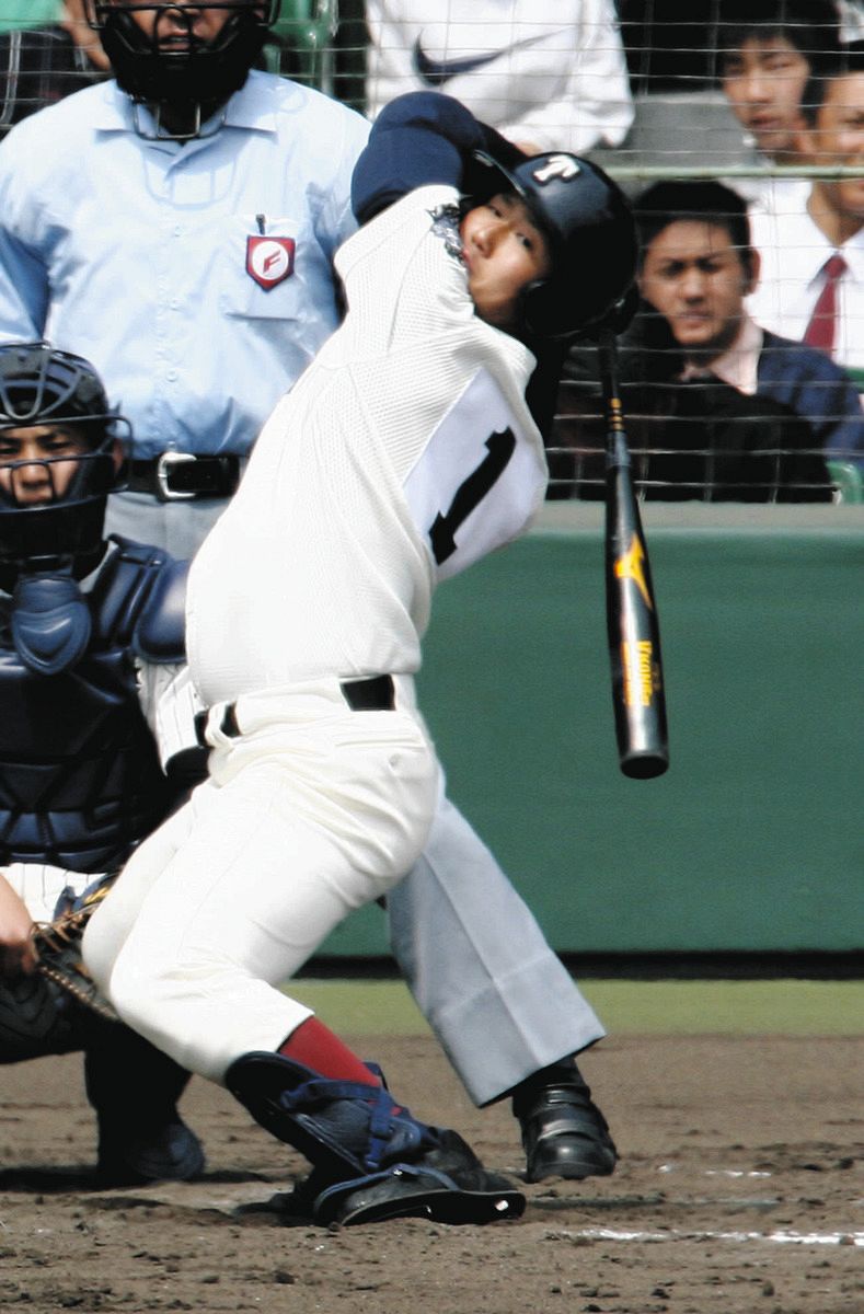 ◇【中田翔ヒストリー】大谷翔平とじゃれあう姿も…写真19枚：中日