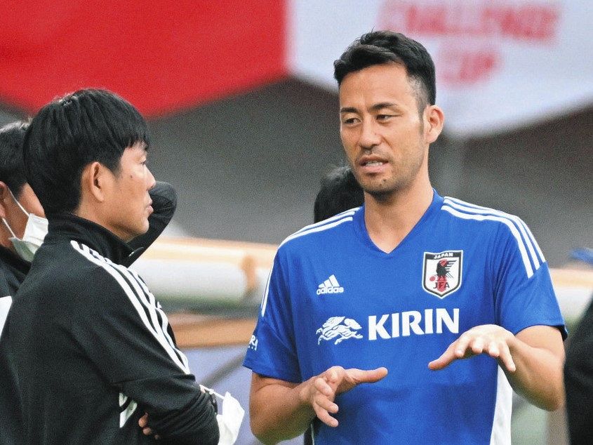 主将 吉田麻也 人気復活へ若手に要望 もう少し露出を増やさないと サッカー日本代表 中日スポーツ 東京中日スポーツ