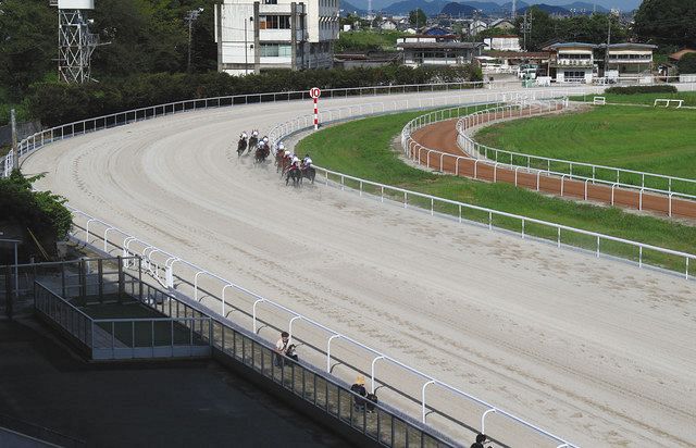 中日新聞